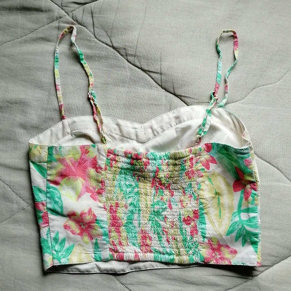 AMERICAN EAGLE Bright Tropical Botanical Print Crop Top XXS AE - Picture 3 of 6